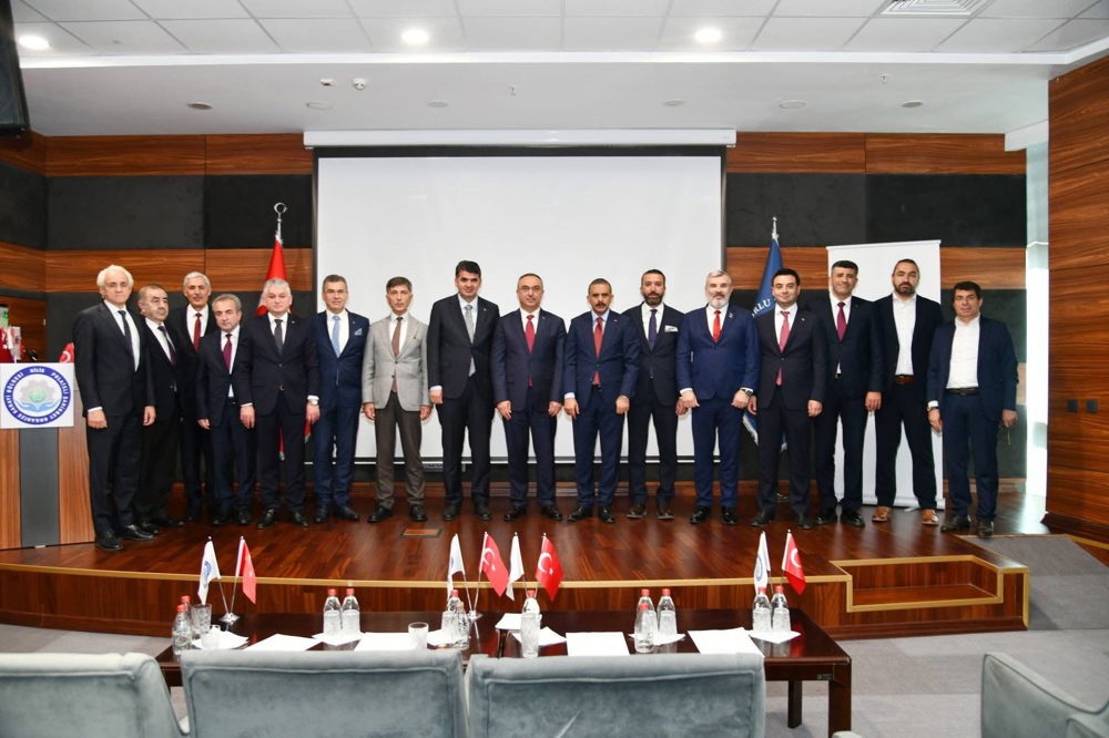 Başkanımız Cengiz Günay, Kilis Polateli Şahinbey Organize Sanayi Bölgesi Yatırımcı Bilgilendirme Toplantısı”na Katıldı