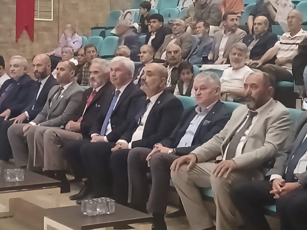 Başkanımız Cengiz Günay, Saadet Partisi Süleymanpaşa 4. Olağan İlçe Kongresine katıldı.