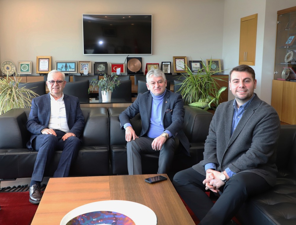 Mustafa Helvacıoğlu ile oğlu Atacan Helvacıoğlu, Başkanımız Cengiz Günay'ı Ziyaret Etti