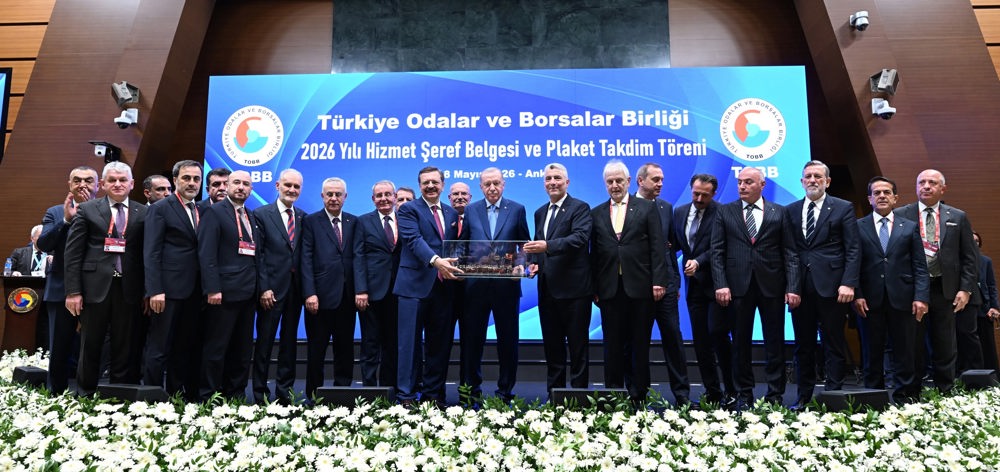 TOBB Hizmet Şeref Belgesi ve Plaket Takdim Töreni
