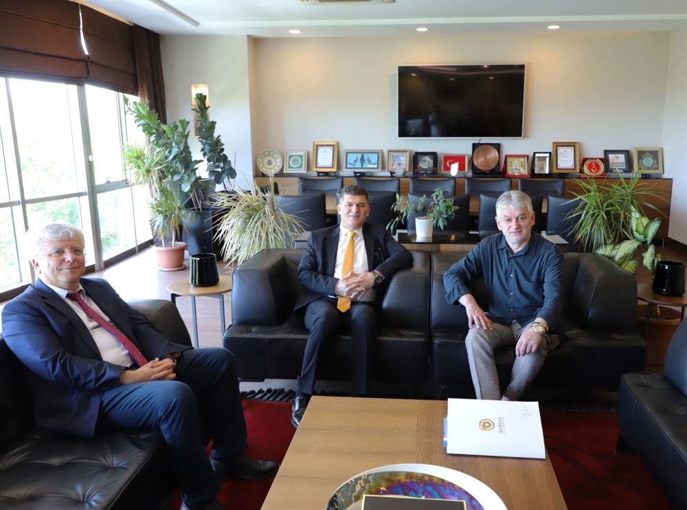Tekirdağ Büyükşehir Belediyesi Genel Sekreteri Doç. Dr. Ergül Halisçelik, Başkanımız Cengiz Günay'ı Ziyaret Etti